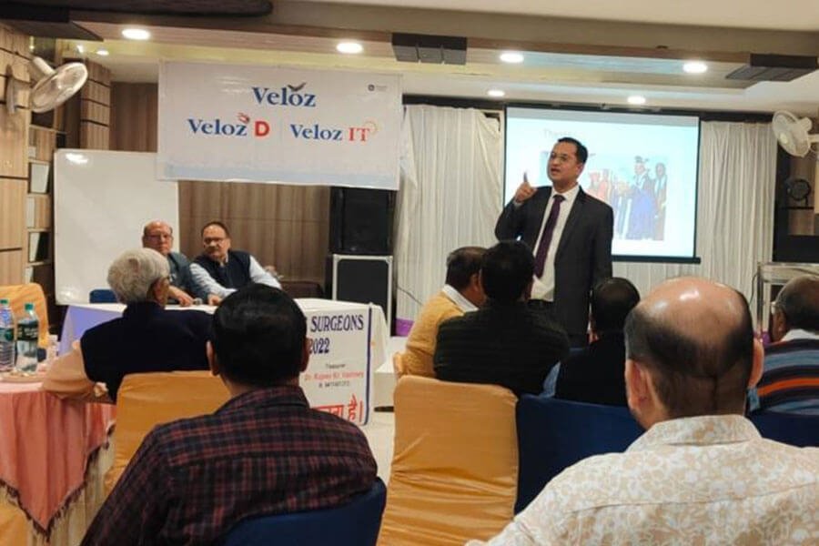 chikatsak-ratan-award-awarded-dr.-kapil-sharma-gastroqure1